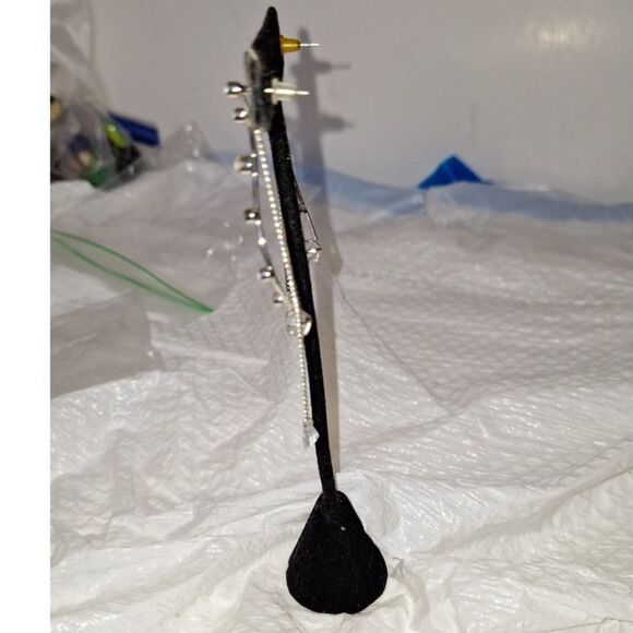 Elegant Rhinestone Long Dangle Women's Pierced Earrings Wavy Fairycore Runway - Picture 6 of 9